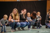 Kleine und Große am laufenden Band_43