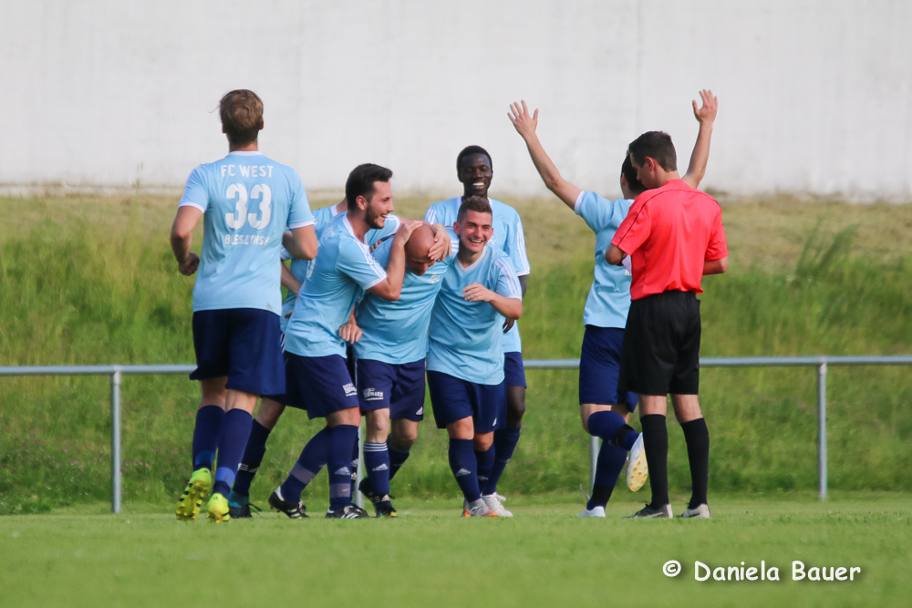 FC West Karlsruhe - TV Spöck_48